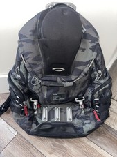 Rare Oakley Kitchen Sink Heavy  Duty Tactical Backpack Green Camo. READ 