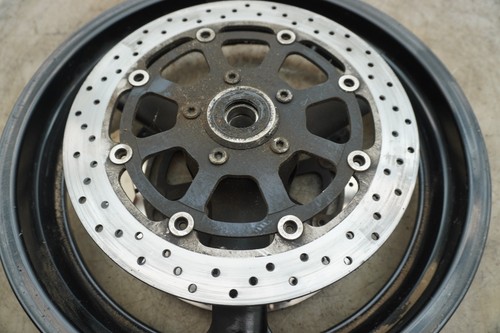 05 SUZUKI GSXR 1300 HAYABUSA BUSA FRONT WHEEL W-36 - Picture 7 of 9