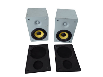 Thonet & Vander Kurbis Speakers Kurbis BT Bluetooth HK096-03556  -Free Shipping.