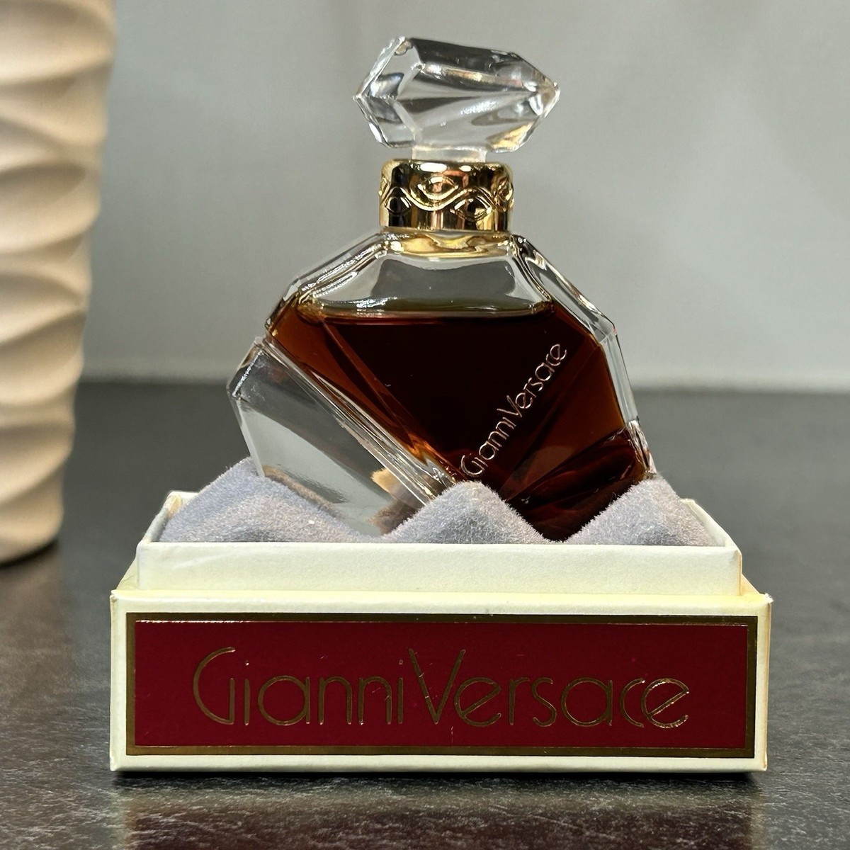 Gianni Versace Classic Extrait Pure Parfum 1/4 oz Perfume Splash
