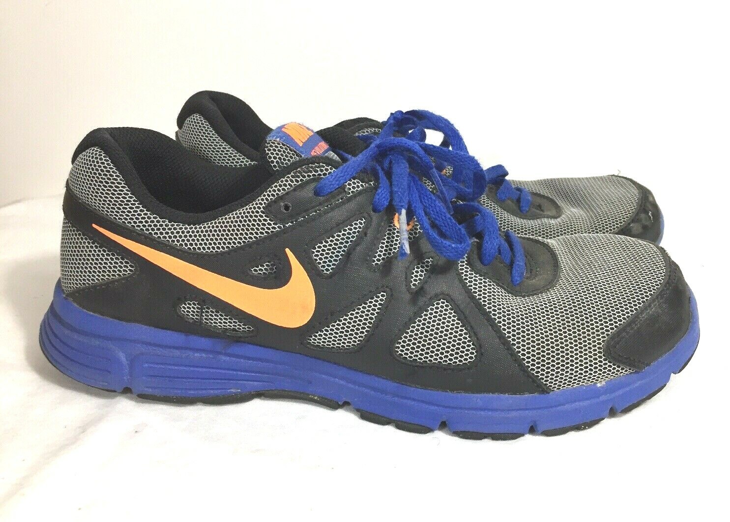boys running shoes size 2