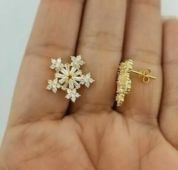 Round Cut Simulated Diamond Stunning Flower Stud Earrings 14K Yellow Gold Plated