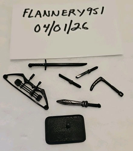 Vintage 1993 GI Joe ARAH Street Fighter II Ken Masters Accessories Lot Weapons