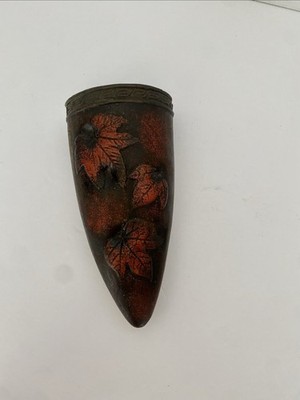 Japanese Pottery Wall Pocket Molded Autumn Leaves Greek Key Rim 1921-1941