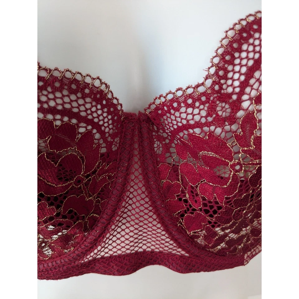 Sujetador con aros semi transparente de encaje rojo ADORE ME sin forro talla 44DDD 44F Foto 3 de 4