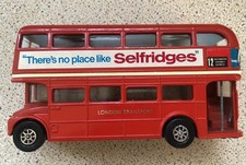 1/64 469 Corgi Routemaster,'Selfridges',with 468 type early wheels