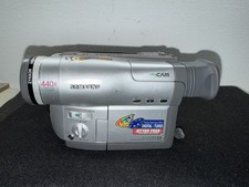 Samsung SCL520 440X Digital Zoom 8mm NTSC Video Camera Works Needs Battery