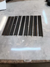 ho scale striaght track 9in