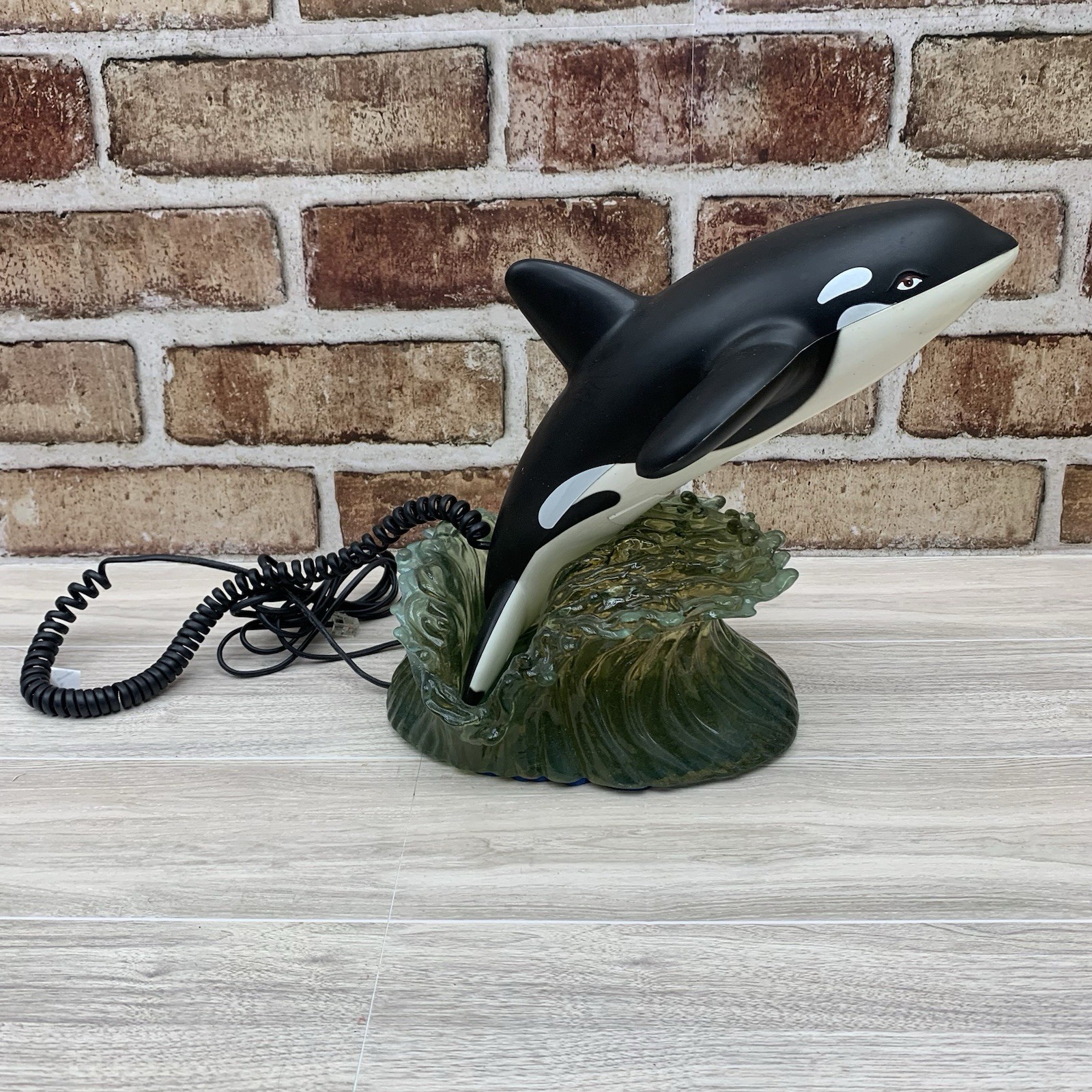 Telemania Orca Whale Telephone VTG Landline Novelty Phone Splash Wave Untested