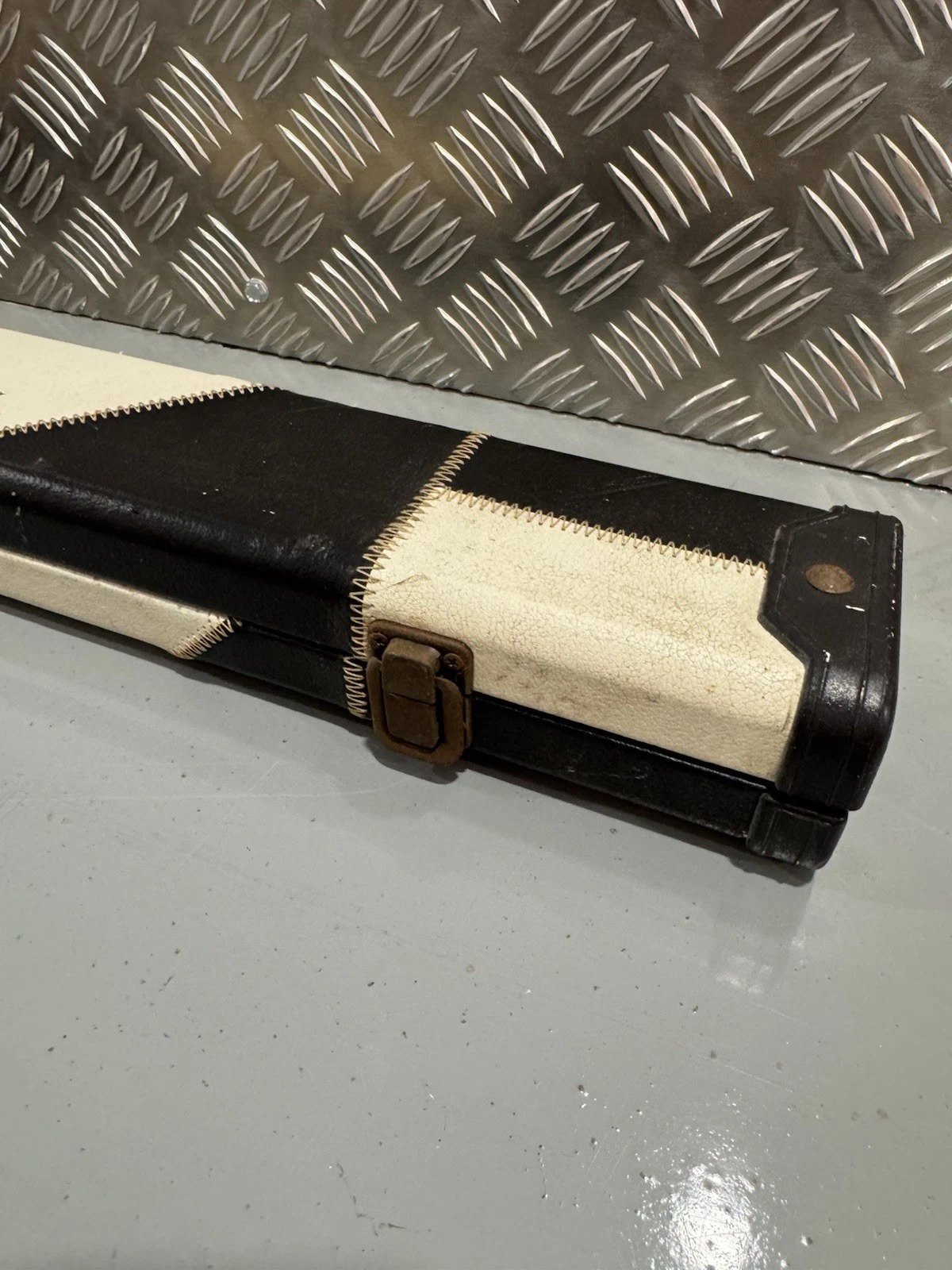 Peradon Pulsar 3/4 Pool Cue In Hard Case 14
