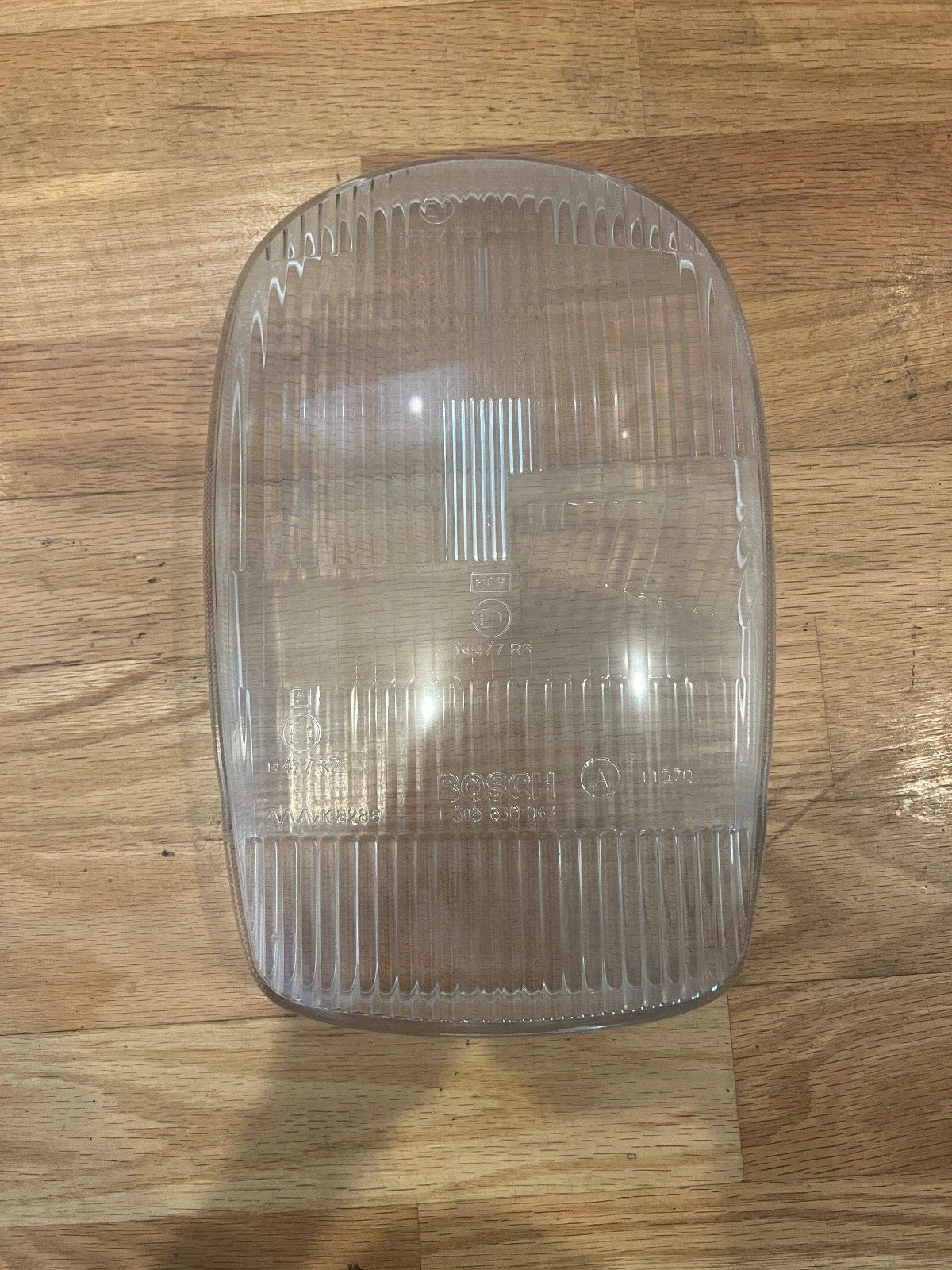Mercedes Benz BOSCH 1305630067 Headlight Glass