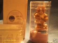 2001  Cherished Teddies  JOSETTE  You are the key to my heart. GOLD KEY GIFT