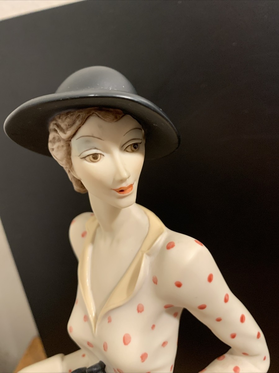 G ARMANI ETRUSCA ARTE 1990 CLASSY LADY FIGURINE Signed 16 Inches