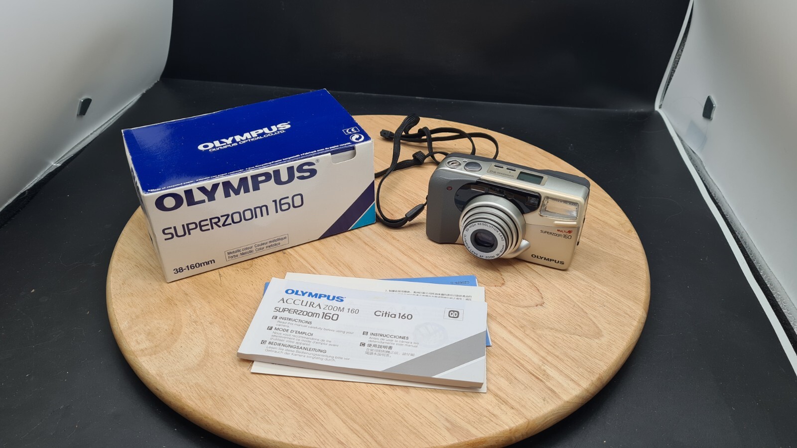 Olympus Superzoom 160 Point & Shoot analoge Kleinbildkamera – 38-160 mm Zoom – Box & Ins