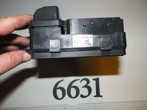 Details About 2013 2014 13 14 Ford Fusion Fuse Box Relay Junction Module Wm6631