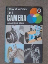 How It Worksthe Camera - Hardcover By Carey, David - VERY GOOD