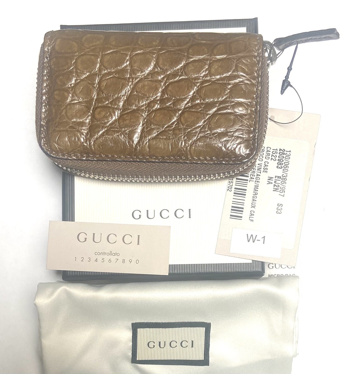 AUTHENTIC New Gucci Brown Crocodile Skin Zip Card Case #250983