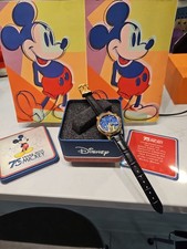 Disney Avon 75 YEARS WITH MICKEY Mouse Watch 2003 Tin Box  Runs Btry Incl #37