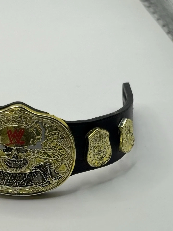 WWE Elite Series - Stone Cold Smoking Skull Título Cinturón Forraje Escala 1/12 Foto 4 de 4
