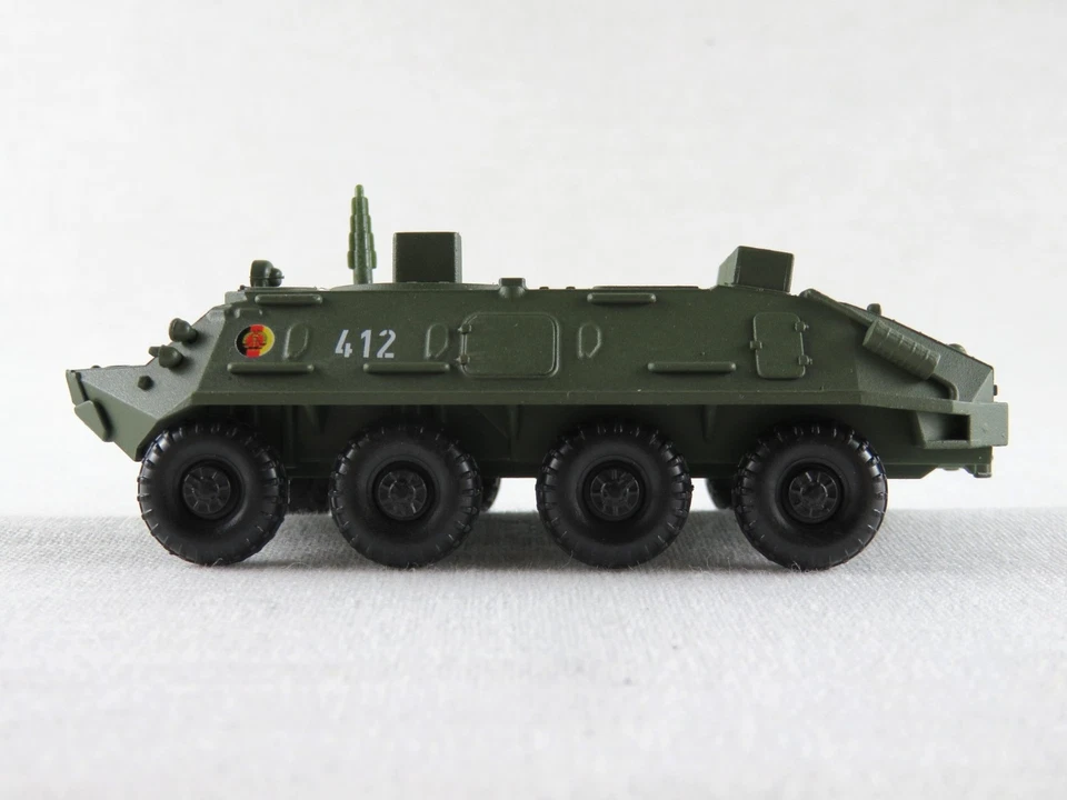Mehlhose/Busch 210106003 Spähpanzerwagen SPW60-PB m. Aufbau / Antenne "NVA" 1:87 - Bild 4 von 4