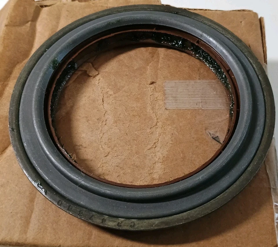 Sello de rueda interior trasera BRS-127 para Ford LCF 2006-09 2007-08 Foto 4 de 4