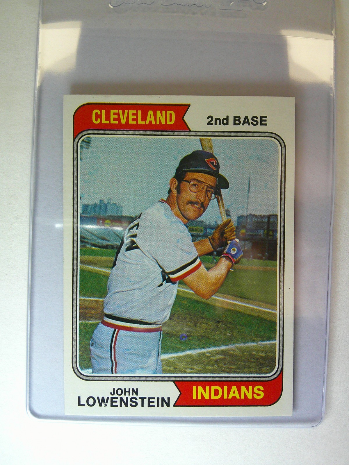 1974 Topps - John Lowenstein #176 - MINT - PACK FRESH 🔥