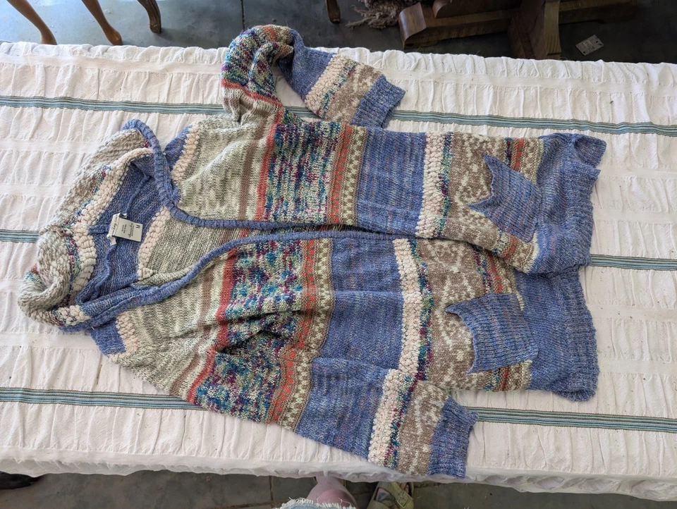 Suéter para mujer American Rag mediano multicolor púrpura Foto 2 de 4