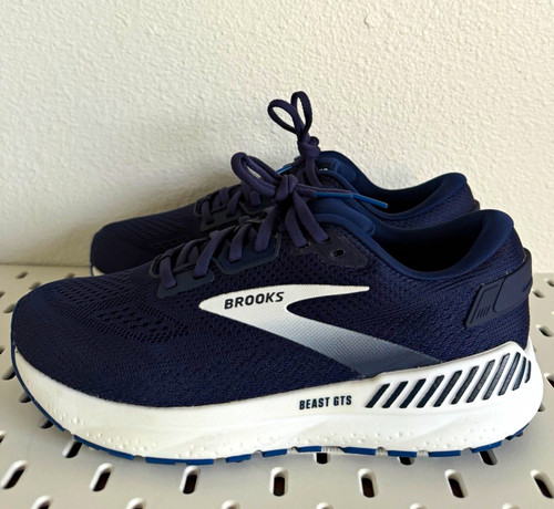 Brooks Beast GTS 24 ( Men’s size 8 ) Blue/White