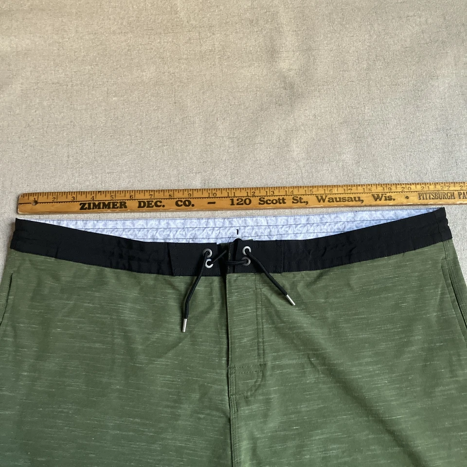 Men’s Tuna Skin 42 Board Swim Shorts Heatherd Green Fish Beach - Image 4 of 4