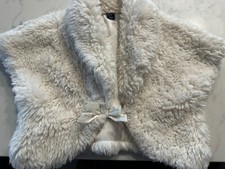 GAP GIRL'S WHITE FAUX FUR COMMUNION FLOWER GIRL BOLERO CAPE Size Large X-Large