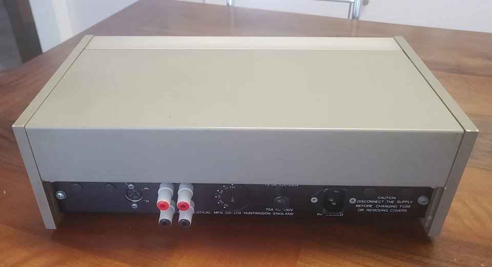 Amplificatore  QUAD 405  originale e completamente revisionato - Immagine 2 di 4