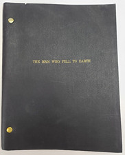 THE MAN WHO FELL TO EARTH / Paul Mayersberg 1976 Screenplay, David Bowie film