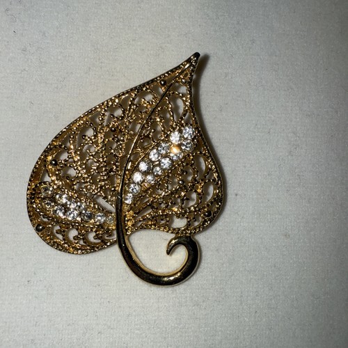 SELOVO Leaf Rhinestone Brooch – Sparkling Statement Pin For Dresses, Jackets & Accessories - View #8