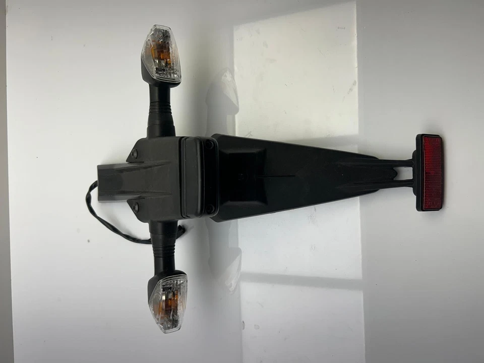 Support de plaque origine Kawasaki ZX10R 2008 - 2010 - Photo 3/3