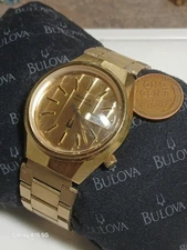 Working Vintage 1976 Bulova Accutron Tuning Fork Faceted Crystal Mens Watch