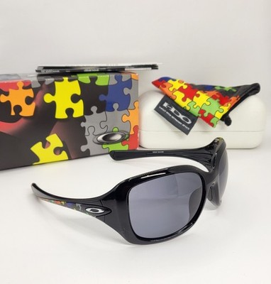 New OAKLEY NECESSITY 