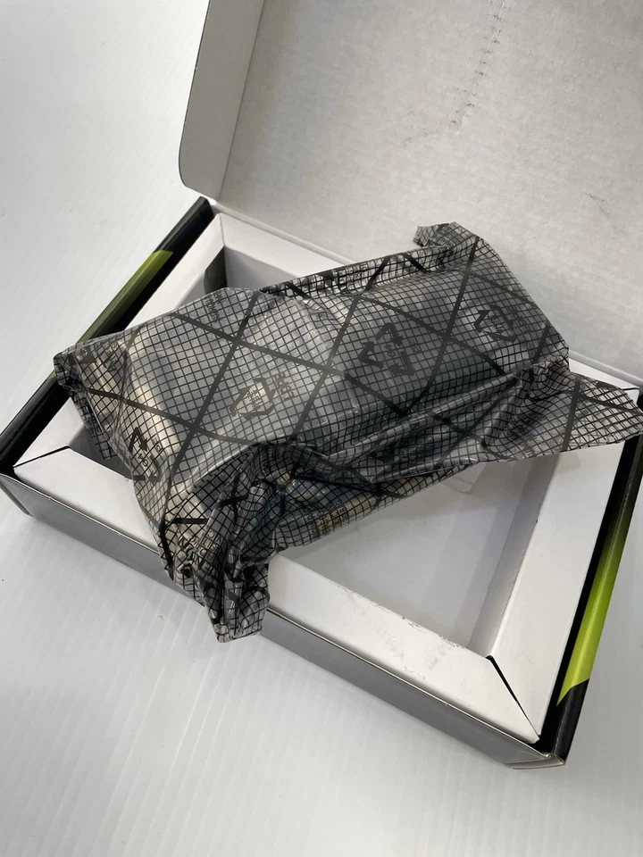 ASUS NVIDIA GeForce 210 1GB DDR3 EN210 SILENT/DI/1GD3/V2(LP) GPU - New - Image 3 of 4