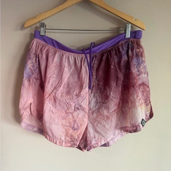 Nike Trail Running Shorts Womens XL Purple Pink Tie Dye Marble Athletic
