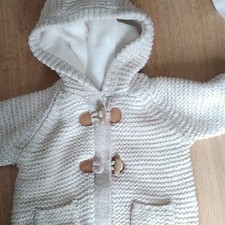 Topomini Baby Strickjacke Gr. 62 beige, Kapuz...