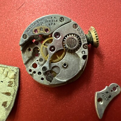 Mouvement De Montre Mécanique Vintage Waltham 670 - Pour Pièces Ou Réparation, Occasion
