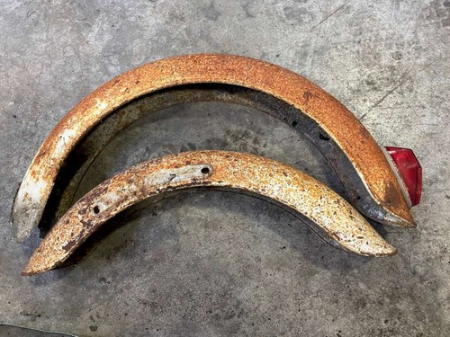 Paire De Garde-boue Lefol Modèle Au Marteau – Années 1930 – Pour Pièces Ou Restauration