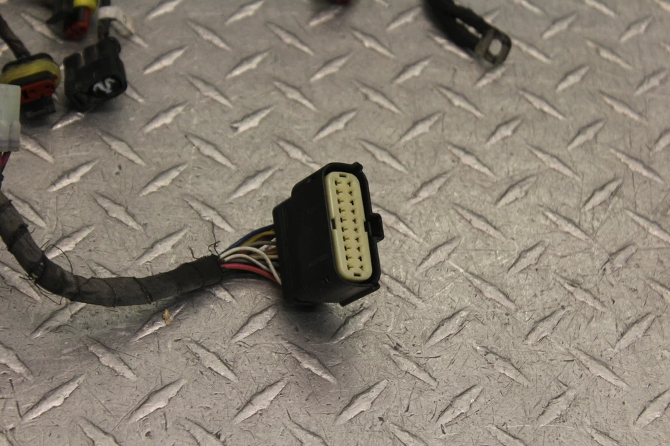 2009 DUCATI MONSTER 696 MAIN ENGINE WIRING HARNESS MOTOR WIRE LOOM - Image 2 of 4