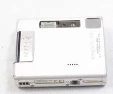 Minolta Konica DiMAGE Xt 3.2MP Digital Camera - Silver