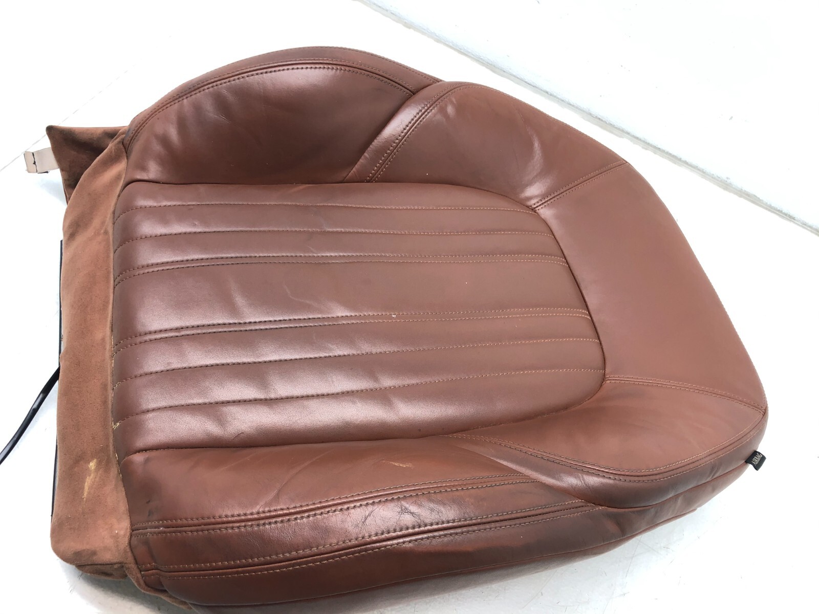2014-2019 MASERATI GHIBLI LEFT DRIVER FRONT SEAT UPPER CUSHION OEM.