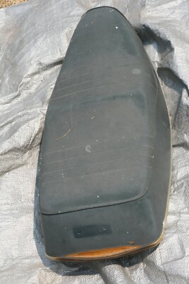 1984 YAMAHA RIVA 180 SCOOTER OEM SEAT 
