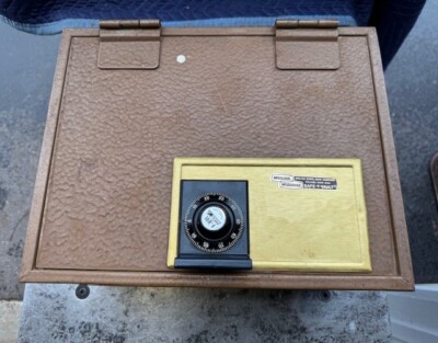 Vintage MEILINK  Strongbox With 4# Combination Lock Box Safe