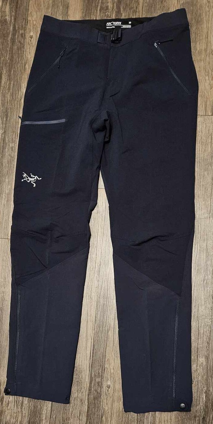 Pantaloni Arc'teryx Sigma AR Navy Kingfisher da uomo taglia 30