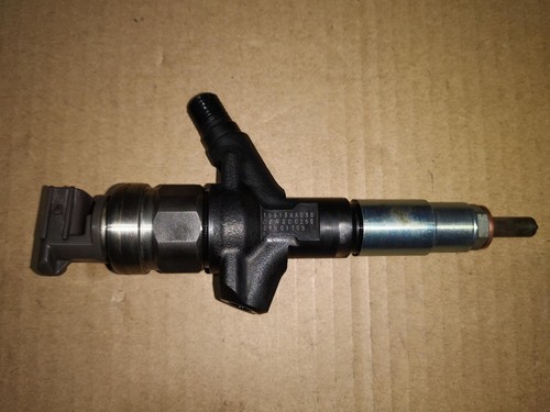 SUBARU OUTBACK MK4 BR BM 2009 - 2015 FUEL INJECTOR EURO 5 53990 16613-AA030 - Picture 2 of 3