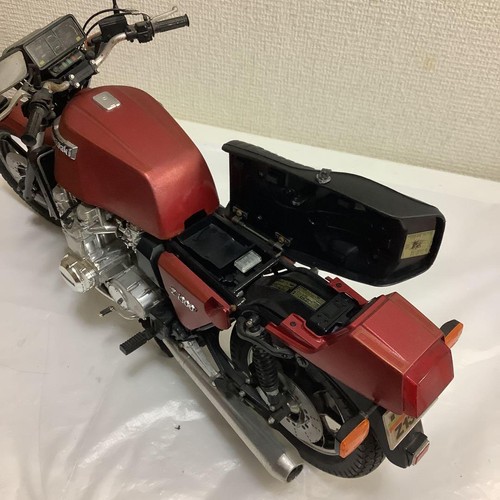 67778 Kawasaki Z1300 Moto Modelo Rojo Escala 1/6 Diecast Réplica Coleccionable - Imagen 12 de 12