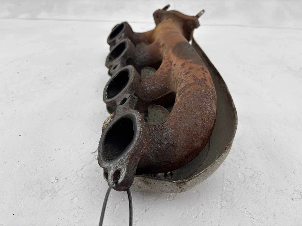 2015 - 2020 雪佛兰 Tahoe 右侧排气歧管和隔热罩原始设备制造商 — 第 4/4 张图片